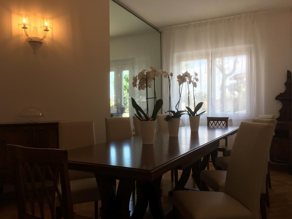 Robin Rooms Montegranaro Luaran gambar